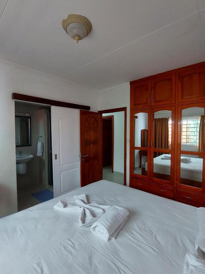 Beau Vallon Villa Self Catering With Pool Buitenkant foto