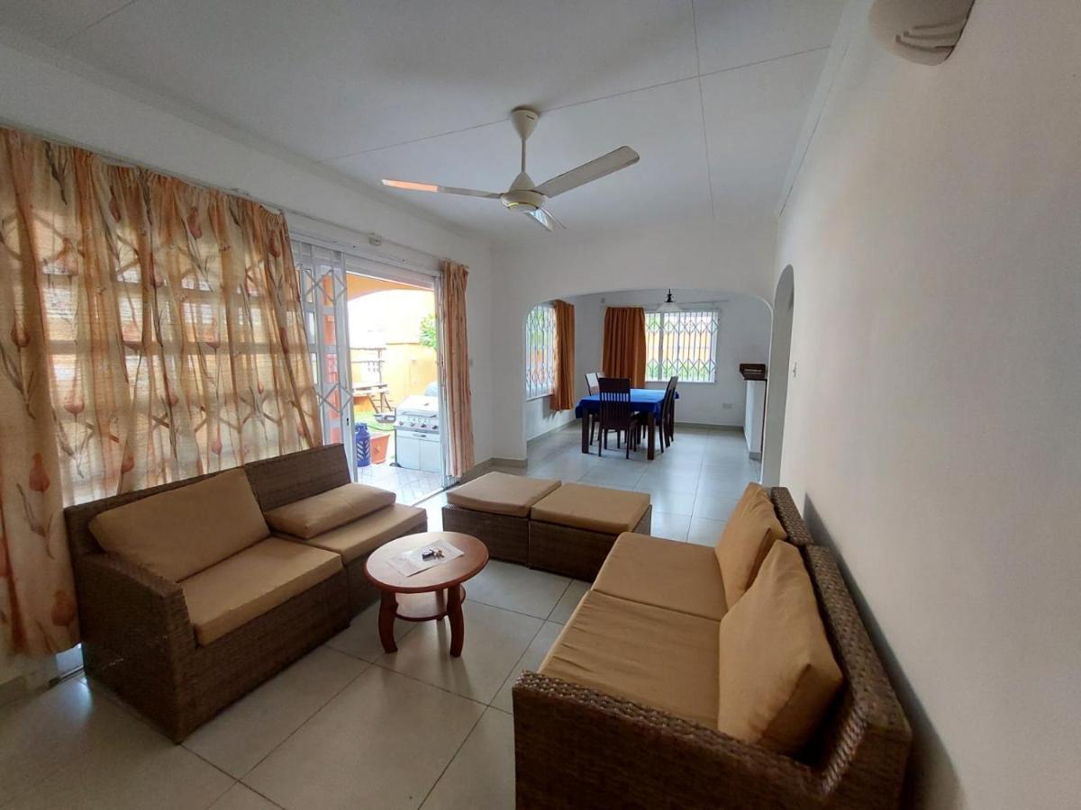 Beau Vallon Villa Self Catering With Pool Buitenkant foto