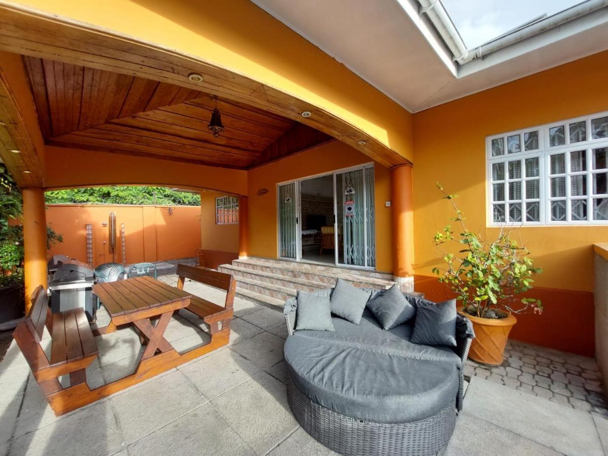 Beau Vallon Villa Self Catering With Pool Buitenkant foto