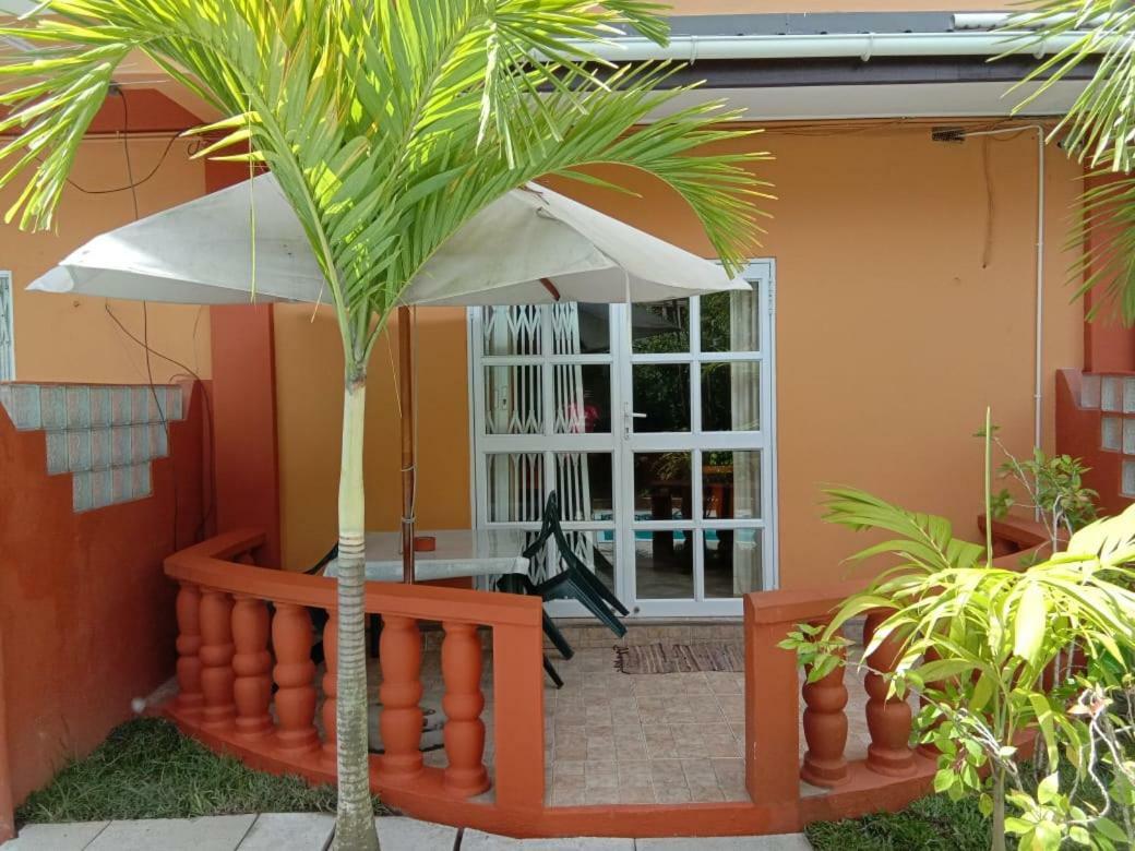 Beau Vallon Villa Self Catering With Pool Buitenkant foto